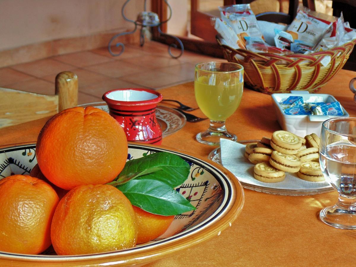 Agriturismo Calamosche Hotel Noto Luaran gambar